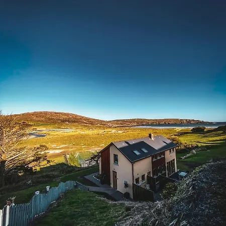 Barleycove Villa, Goleen, West Cork 度假居 *